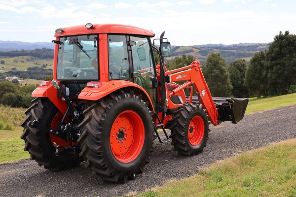 KIOTI PX1052 CAB TRACTOR - Image 3